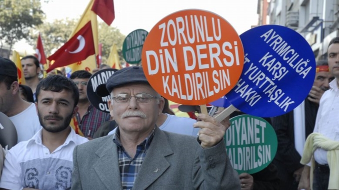 zorunlu-din-